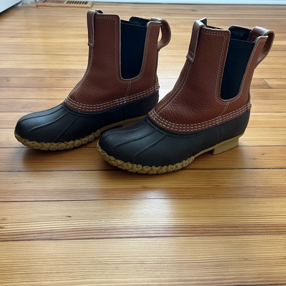 L.L. Bean Shoes - L.l.Bean Chelsea boot